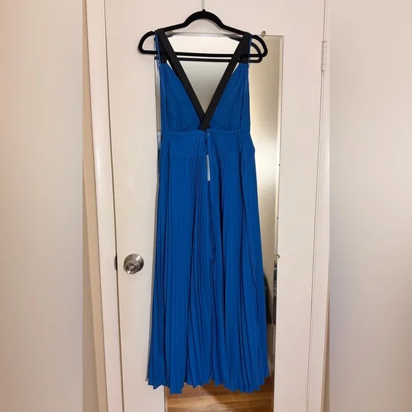 proenza schouler blue dress Proenza Schouler // Blue & Black Floral Print Dress – VSP Consignment